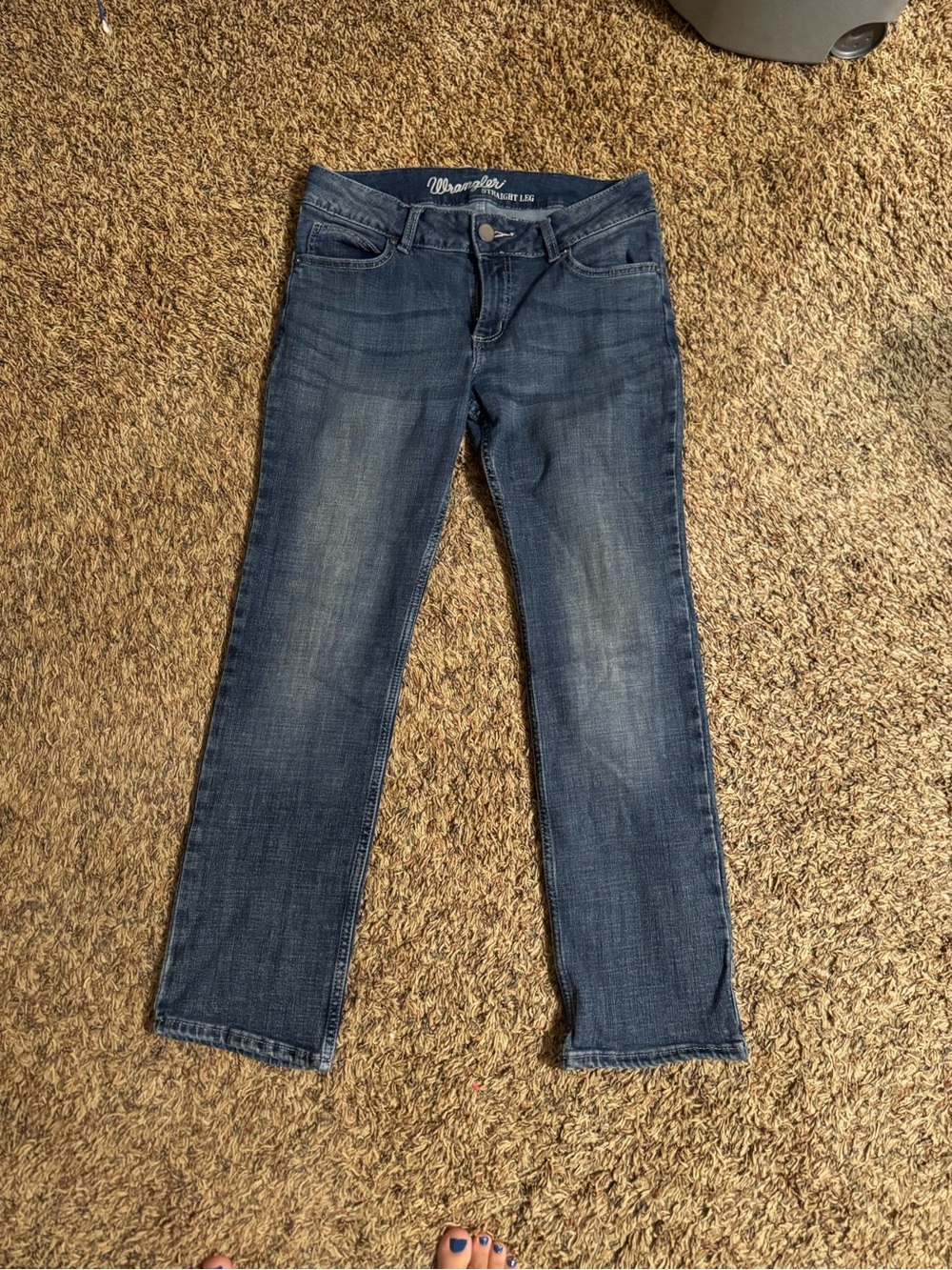 Wrangler Women's Medium Blue Straight Leg Jeans